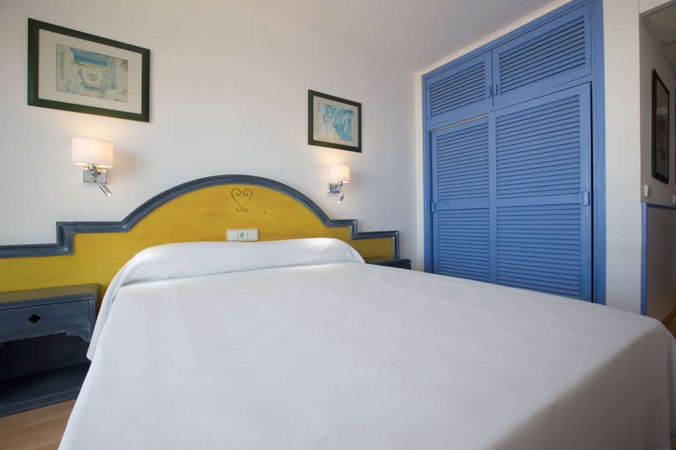 Hotelkamer in Coral Star Hotel El Arenal, Spanje foto 3